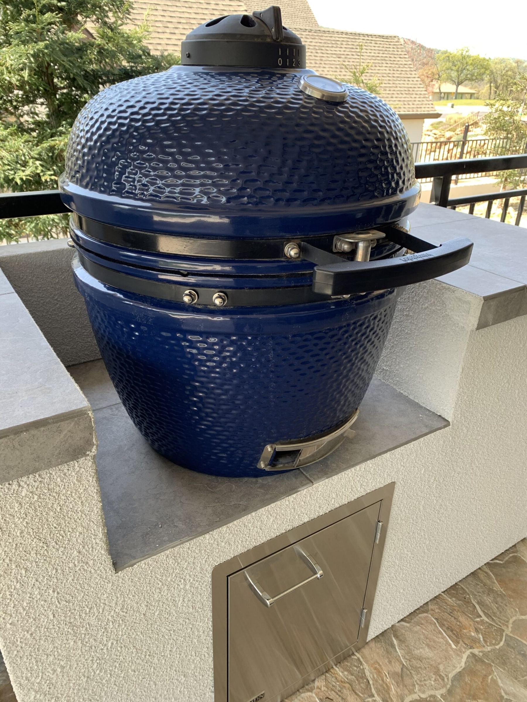 Custom covered outdoor kitchen built by Just BBQ Grills